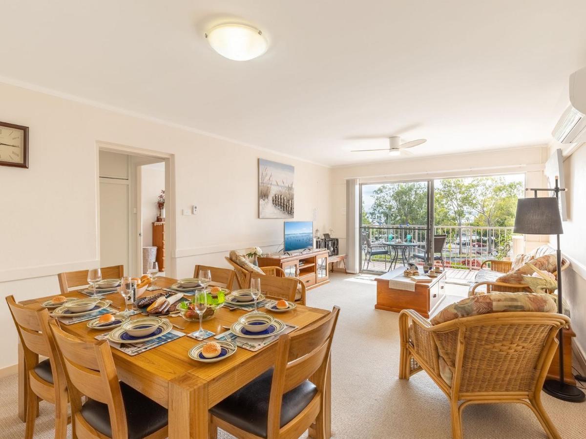 Appartamento Teramby Court, 10,104 Magnus Street - Unit In Nelson Bay Cbd, With Water Views, Air Con And Wi-Fi Esterno foto