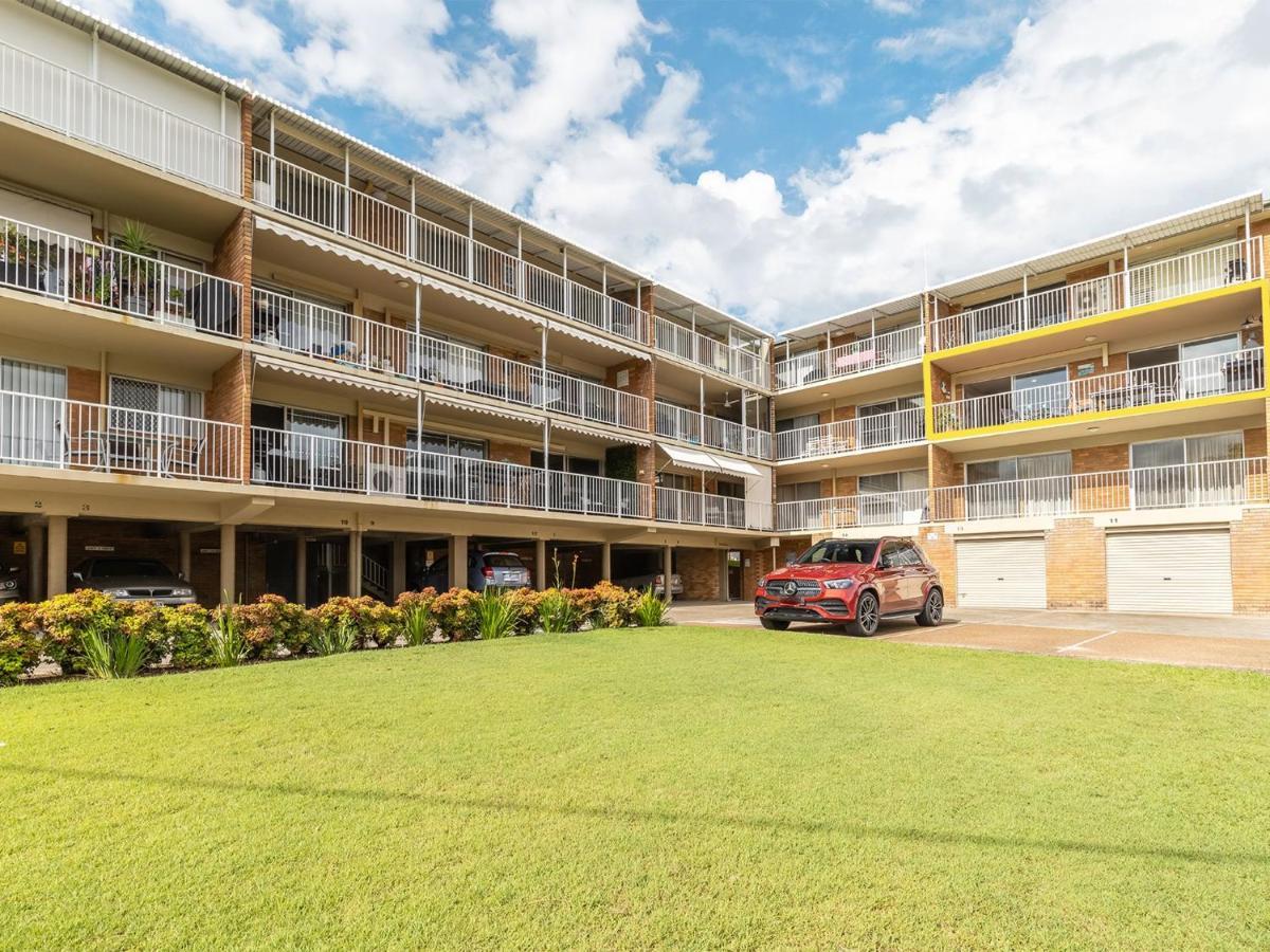 Appartamento Teramby Court, 10,104 Magnus Street - Unit In Nelson Bay Cbd, With Water Views, Air Con And Wi-Fi Esterno foto